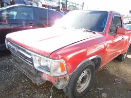 1992 Toyota Truck Red Standard Cab 2.4L AT 2WD #Z22101